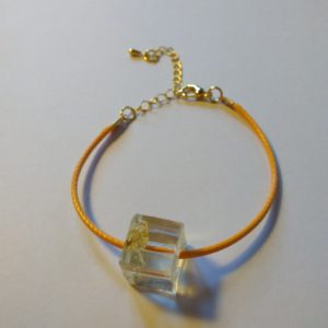 Bcf5 - 18€ - bracelet cube fleurs