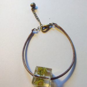 Bcf6 - 18€ - bracelet cube fleurs