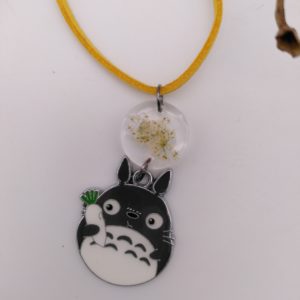 Collier Totoro fleuri - Daikon