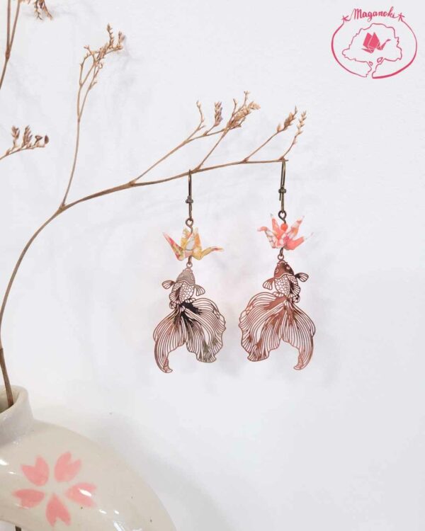boucles d'oreilles en origami japonaises grues sur carpe koi 2