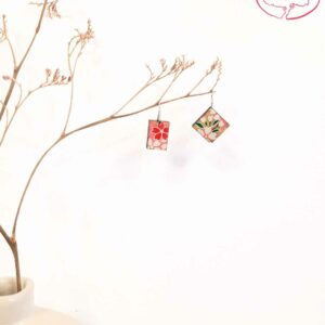 boucles d'oreilles en bois et washi géométrique sakura 3