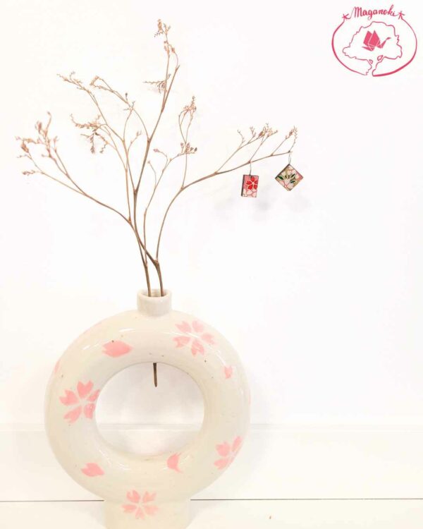 boucles d'oreilles en bois et washi géométrique sakura 4