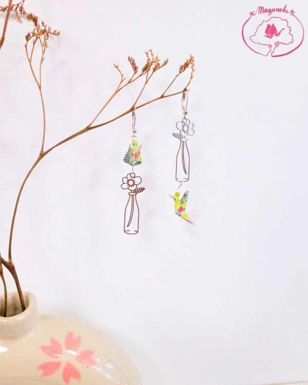 boucles d'oreilles en origami japonaises lotus et colombes fleur en bouteille 2
