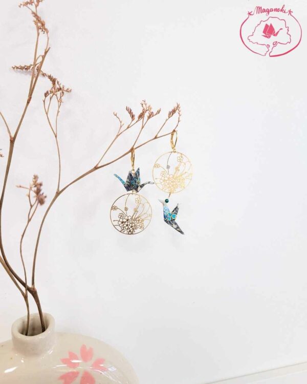 boucles d'oreilles en origami japonaises grues et colombes fleurs dorées 2