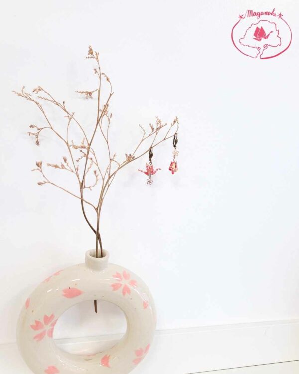boucles d'oreilles en origami japonaises lotus et grues rouges sur sakura