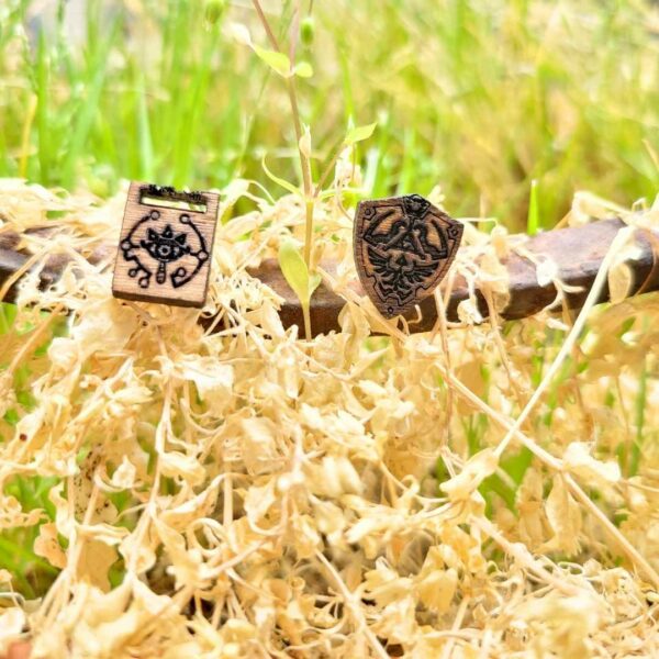 boucles d'oreilles en bois - hyrule - zelda 2