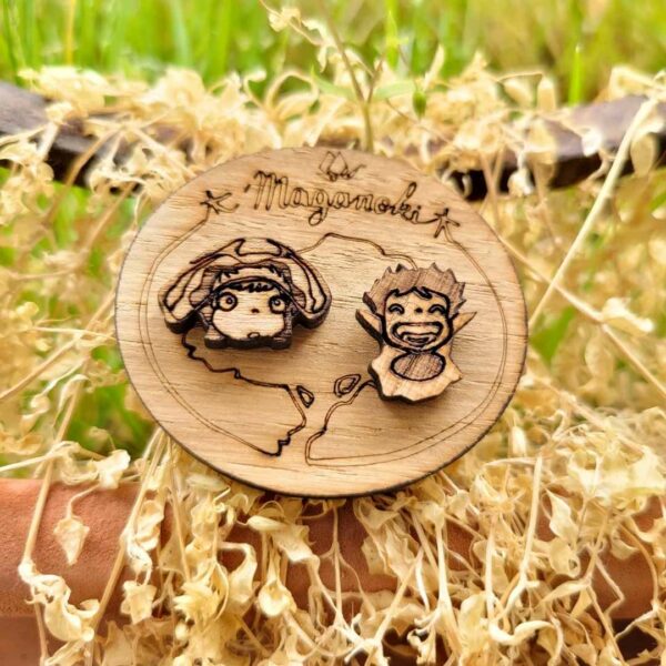 boucles d'oreilles en bois - ponyo 1