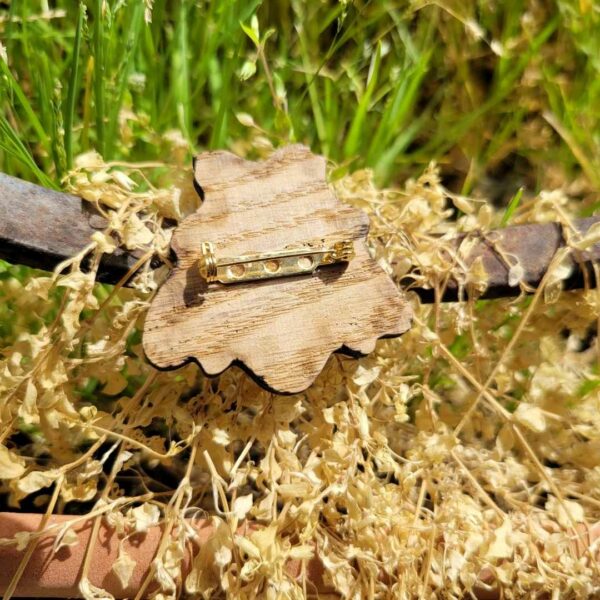 broche en bois - abeille dos