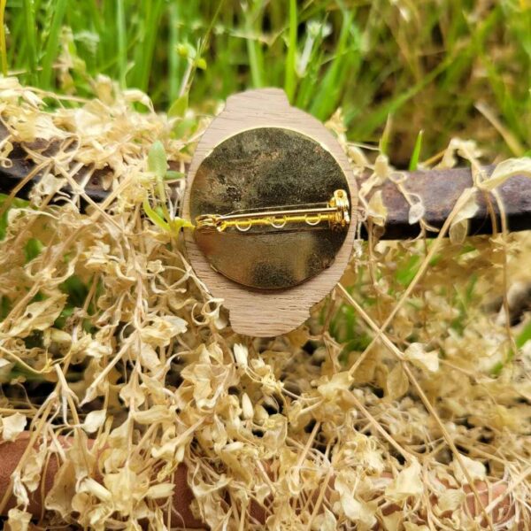 broche en bois - chouchin obake dos