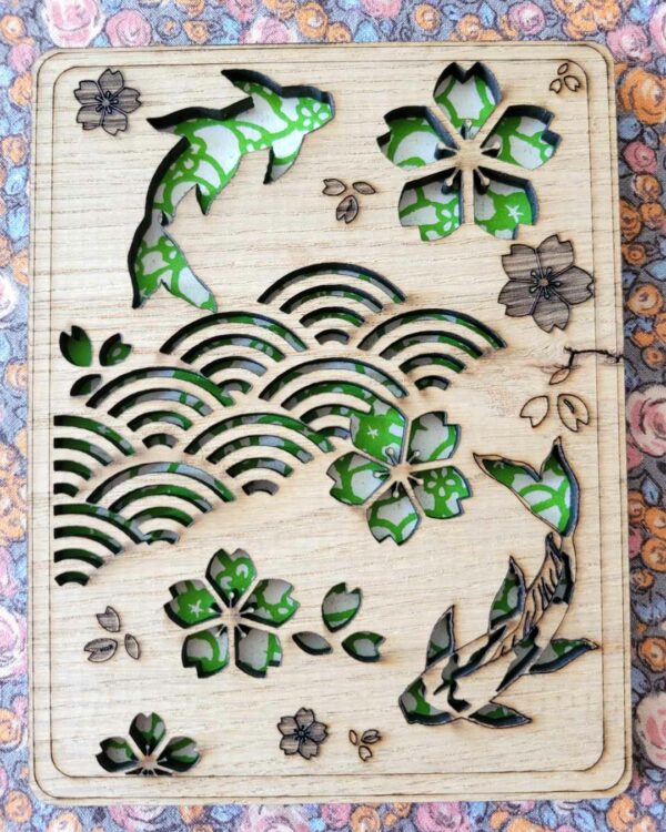 cadre en bois estampes carpes et sakura - vert