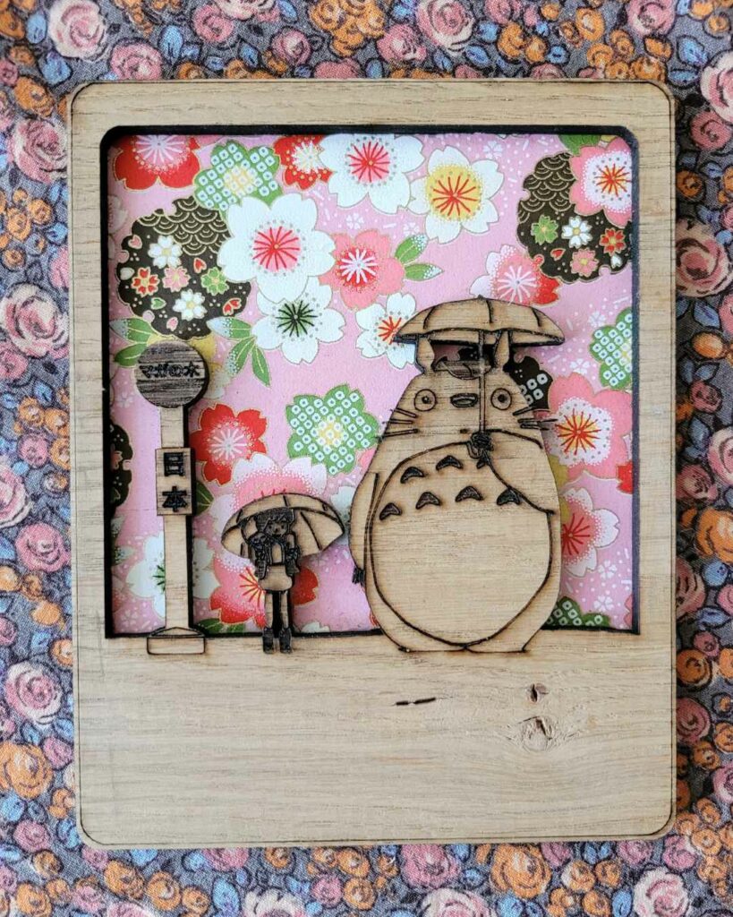 cadre en bois totoro sakura rose